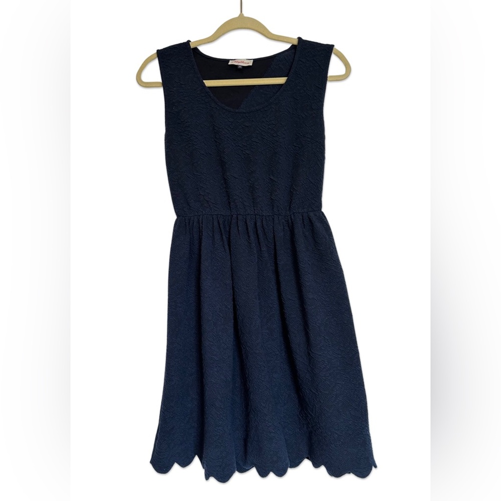Navy blue sleeveless dress M